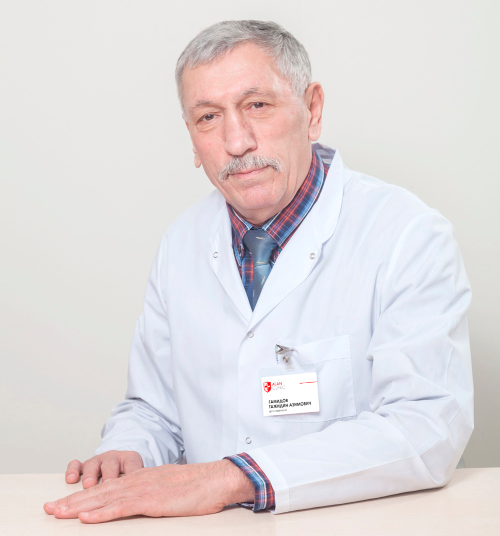 Гамидов Тажидин Азимович – проктолог, заслуженный врач РТ, врач высшей категории, член Ассоциации колопроктологов России. 