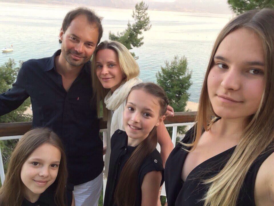 Вот они, самые верные поклонники Анны