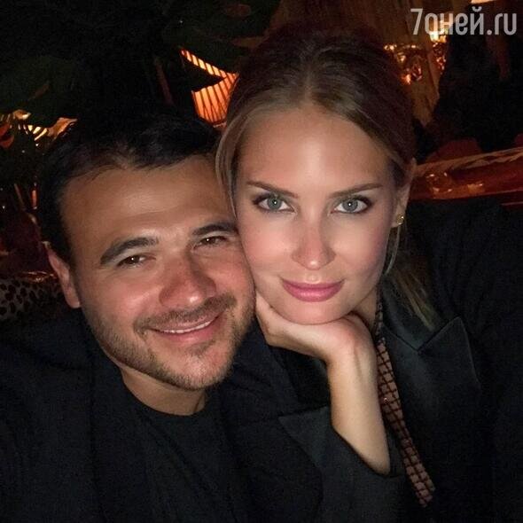    Эмин Агаларов и Алена Гаврилова Социальные сети