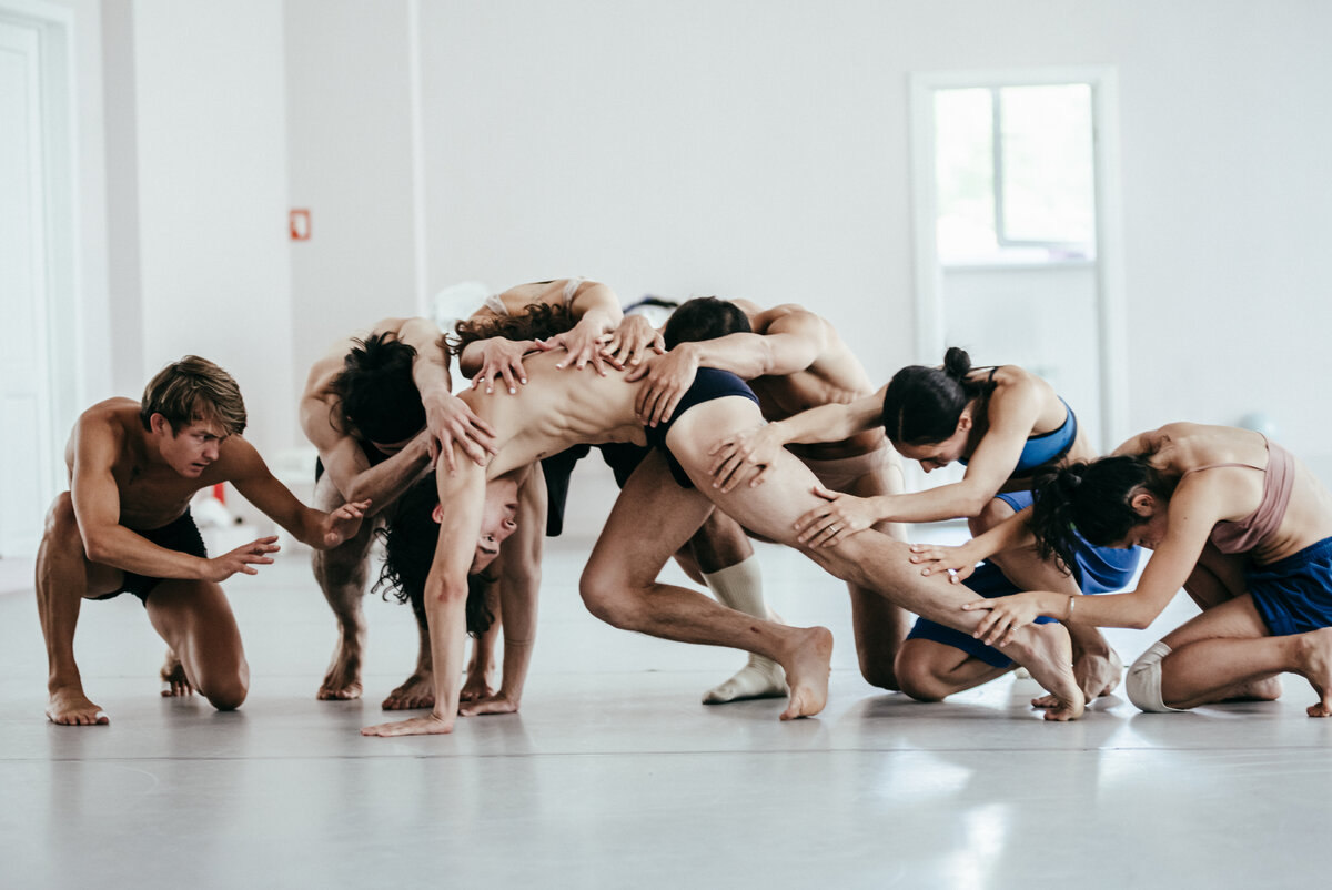     Репетиция танцгруппы Context, спектакль «Материя»