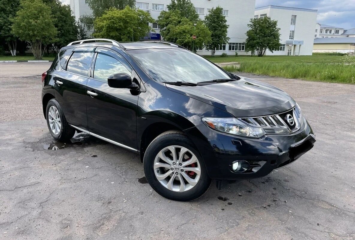 Ниссан Мурано.