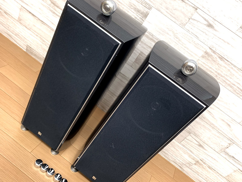 KEF XQ Three