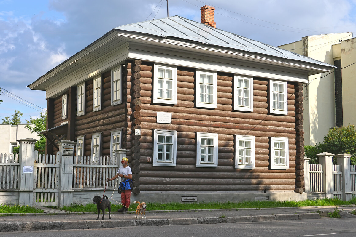 Вологда, ул. Марии Ульяновой, 33