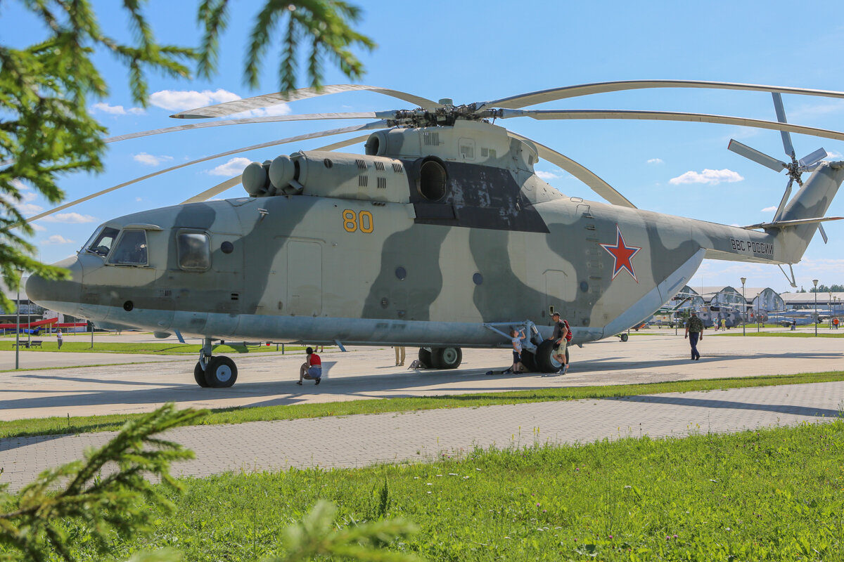 Ми-26 — самый большой и могучий вертолёт мира | Центральный военно ...
