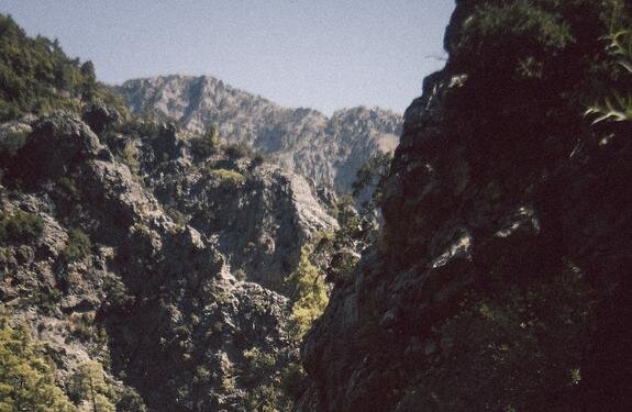   горы, https://unsplash.com/photos/Iib52-P3NO4