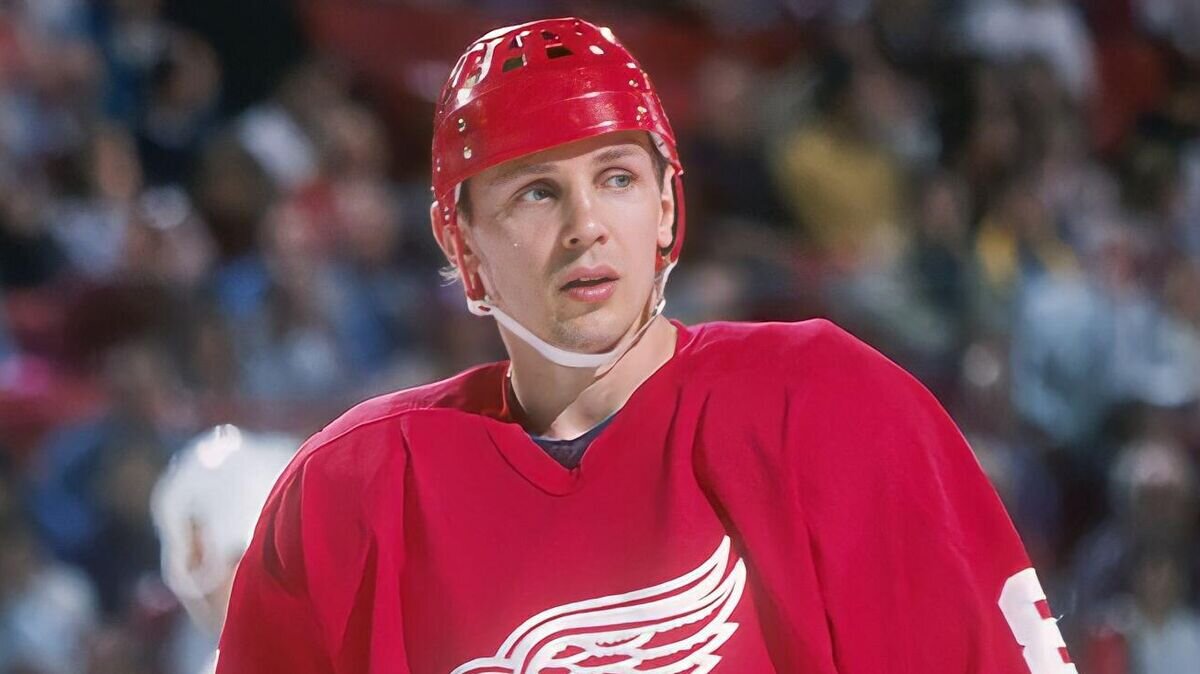    Игорь Ларионов© Фото : Официальный сайт ХК "Металлург"