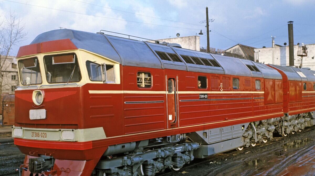    Тепловоз 2ТЭ116 © РИА Новости / Роман Денисов