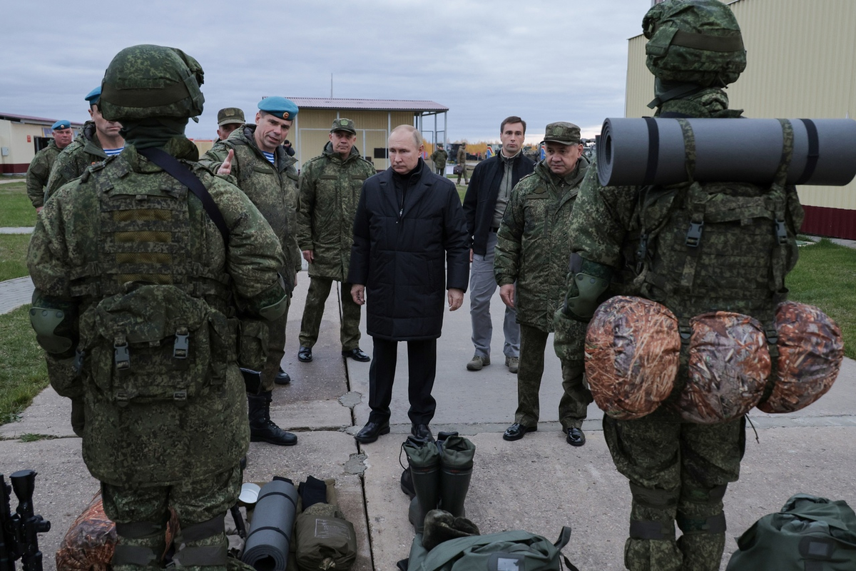 Путин на полигоне в Рязани. 