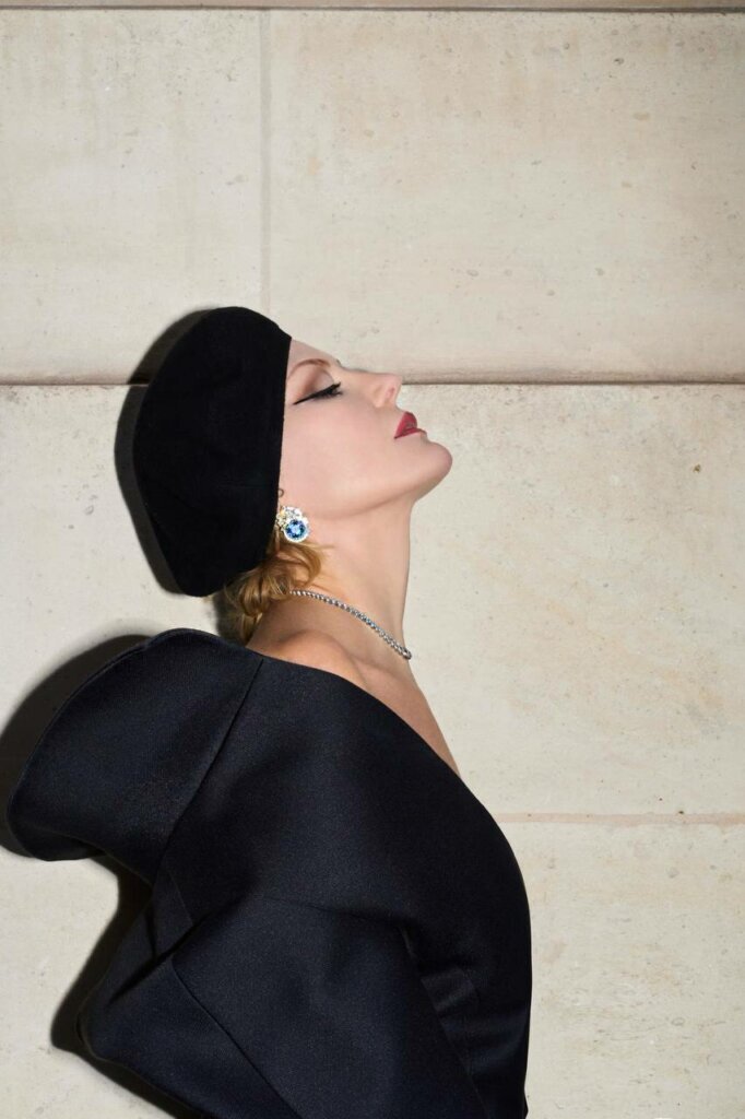    Ренату Литвинову накрыло болью, о чем она и сообщила поклонникам. Фото: соцсети актрисы