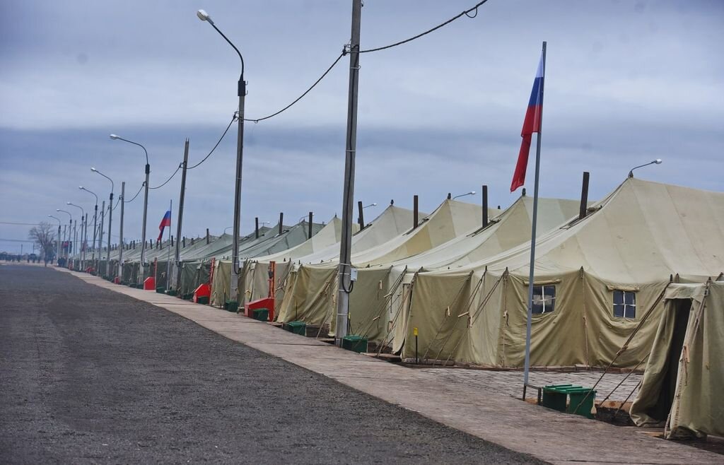    Оперативное строительство палаточного городка для военных в Оренбургском районе стоило 40 млн руб