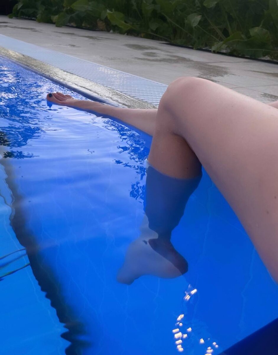 полина ястребова фото в купальнике