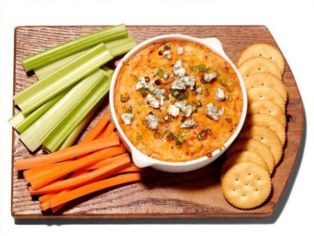    Дип с курицей баффало