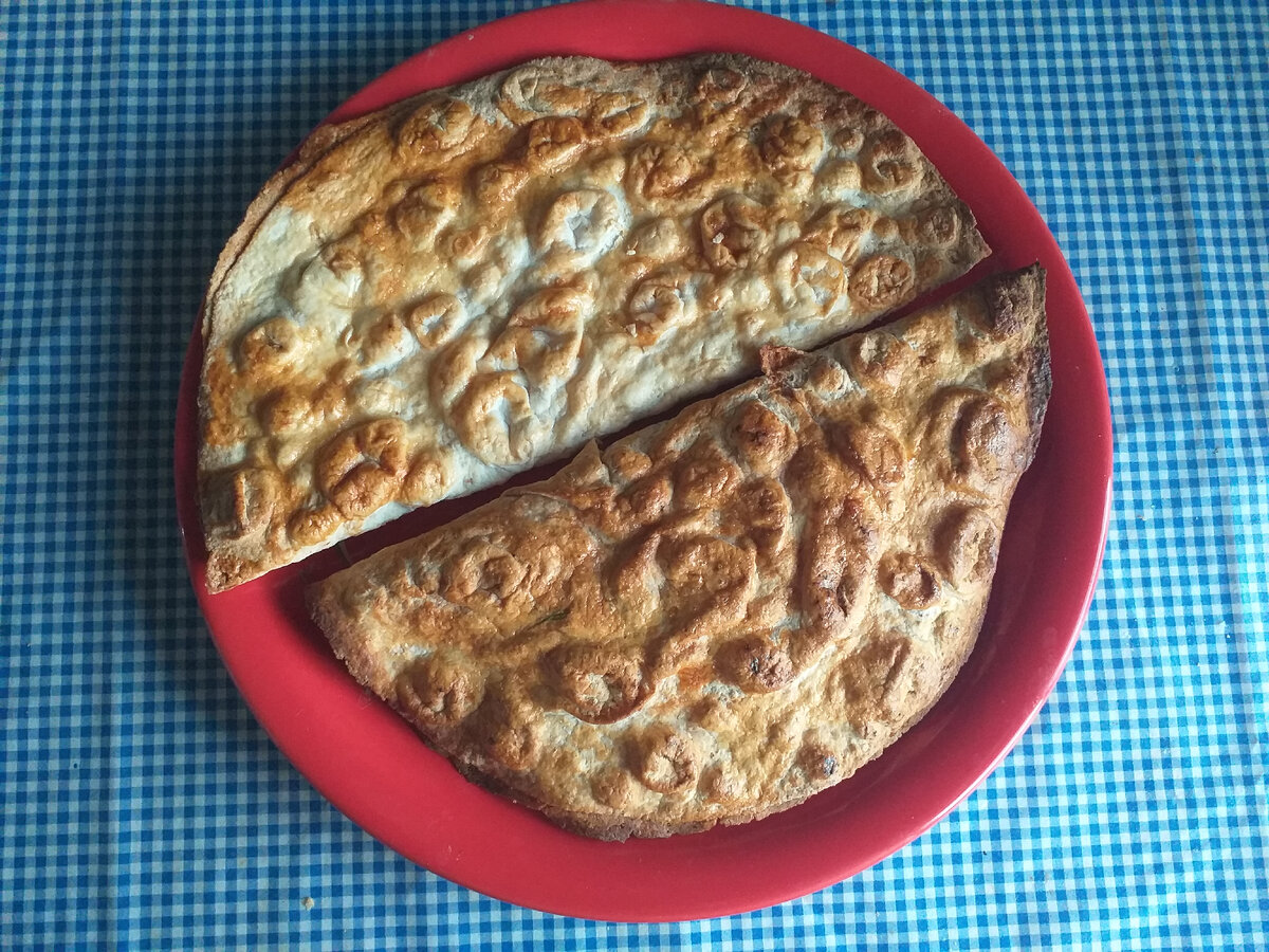 Два чебурека на два перекуса.