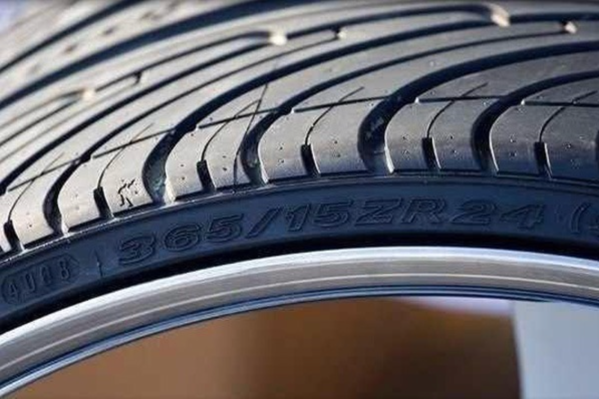 Низкопрофильная резина на 15. Низкопрофильные шины r17 Michelin. 365/15zr24. Резина 365/15 r24.