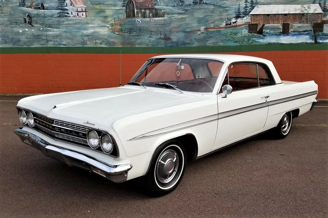 Oldsmobile Jetfire