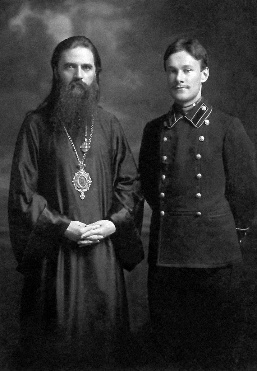 Вячеслав Егоров с епископом Сергием (Тихомировым). Токио. 1913 г.