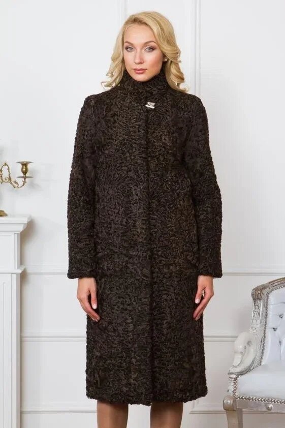 Модель пальто, присланная заказчицей.