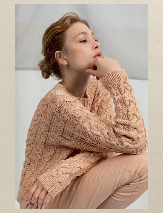 Бежевый джемпер. Фото источник: www.liveinternet.ru/users/5173920/post468768332.