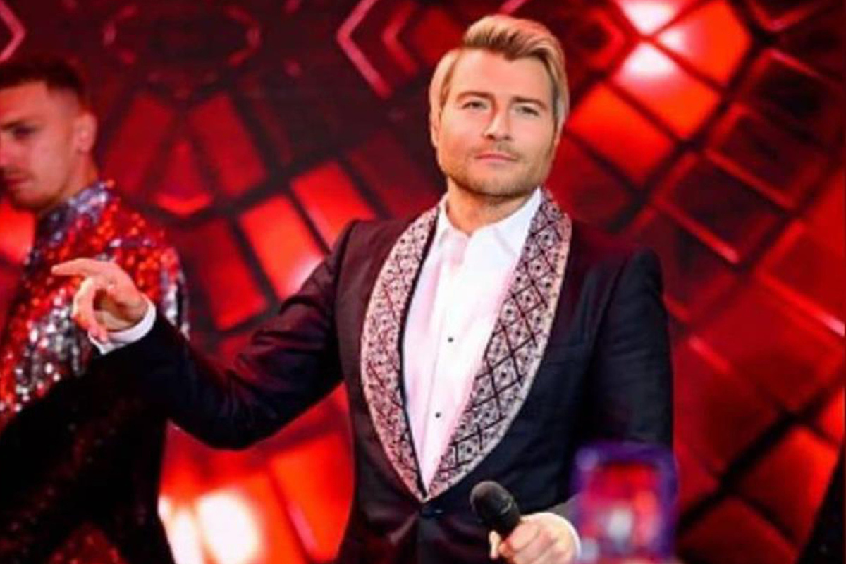 Фото со дня рождения Николая Баскова. Здесь ему уже 45!