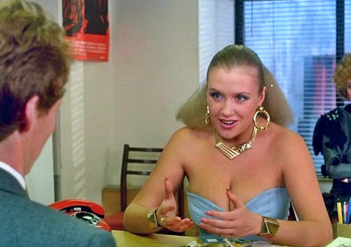 кадр из фильма «Интердевочка»