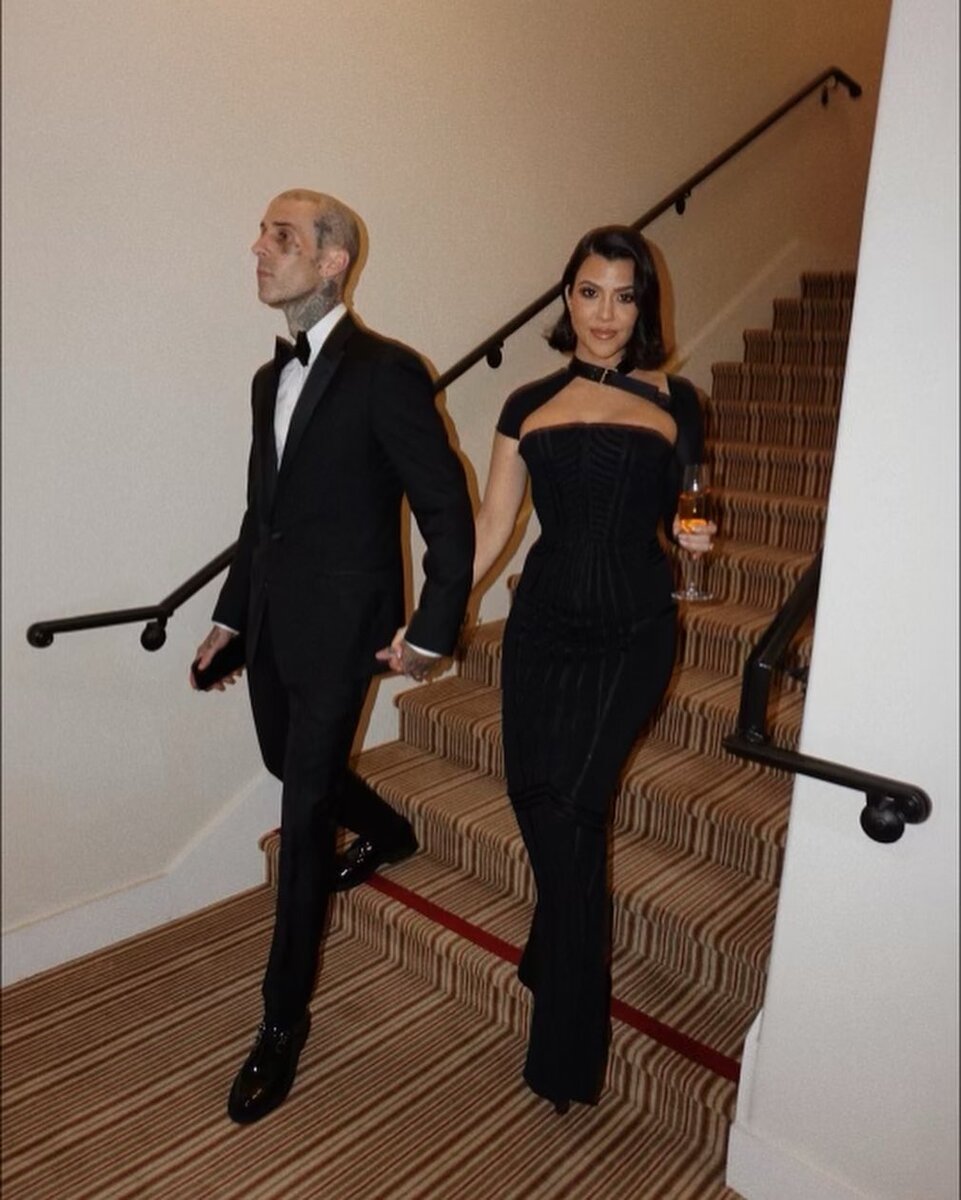 Кортни Кардашьян и Трэвис Баркер, @kourtneykardash