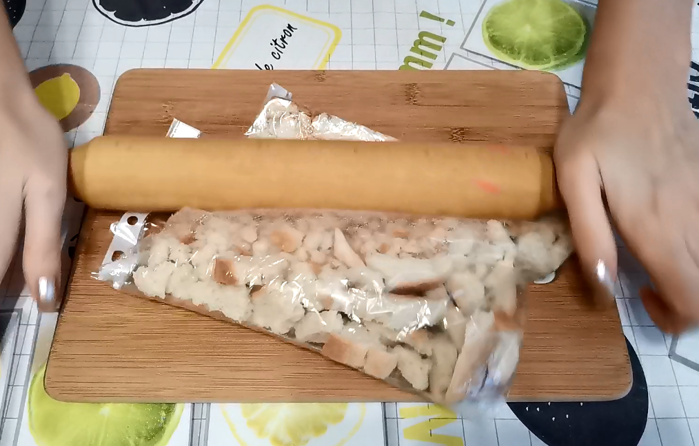 Сырные палочки: рецепт в панировке