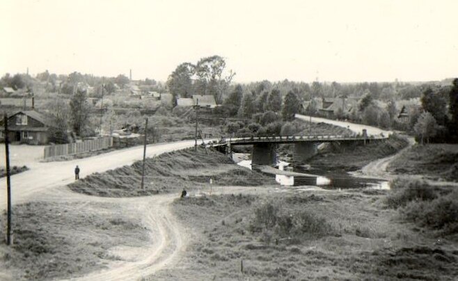 Крымовский мост 40-е годы. Фото из домашних архивов.
