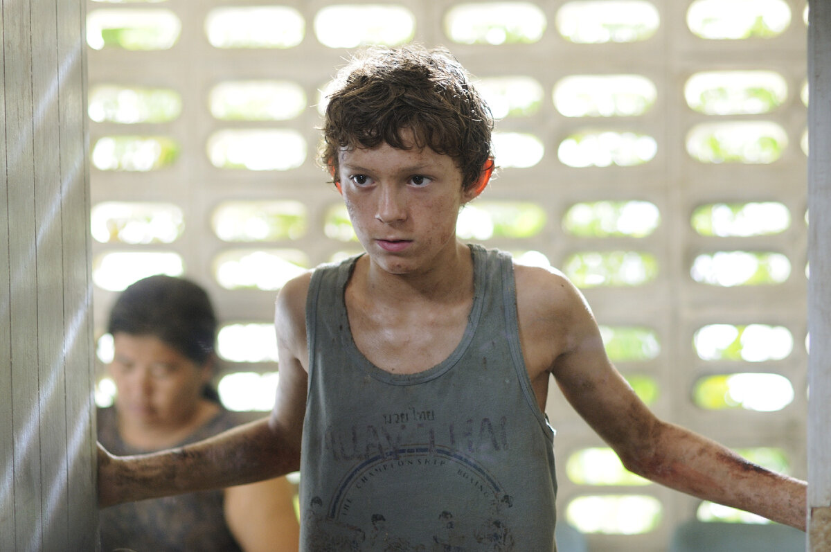 Кадр из фильма "Невозможное" (2012)