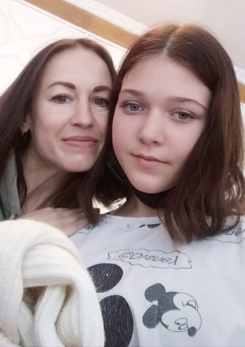 Это мы ходили вместе в кино)