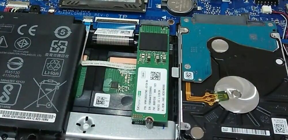 Ssd m 2 накопитель внешний. M2m устройства что это. Установка накопителя m2 на термопасту.