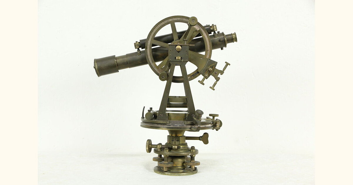 Мы оказываем услуги по проектированию, геомеханике, производству геодезических и маркшейдерских работ для горнодобывающих предприятий. 
ООО «Сибирский научно-исследовательский институт горного и маркшейдерского дела». ООО «СИБНИИГИМ».

https://sibniigim.ru/