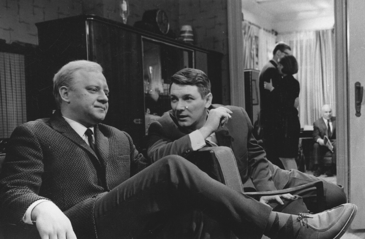 Юрий юзефович визбор. Июльский дождь фильм 1966. Юрий визбор бард. Июльский дождь фильм 1966 визбор. Июльский дождь фильм 1966.