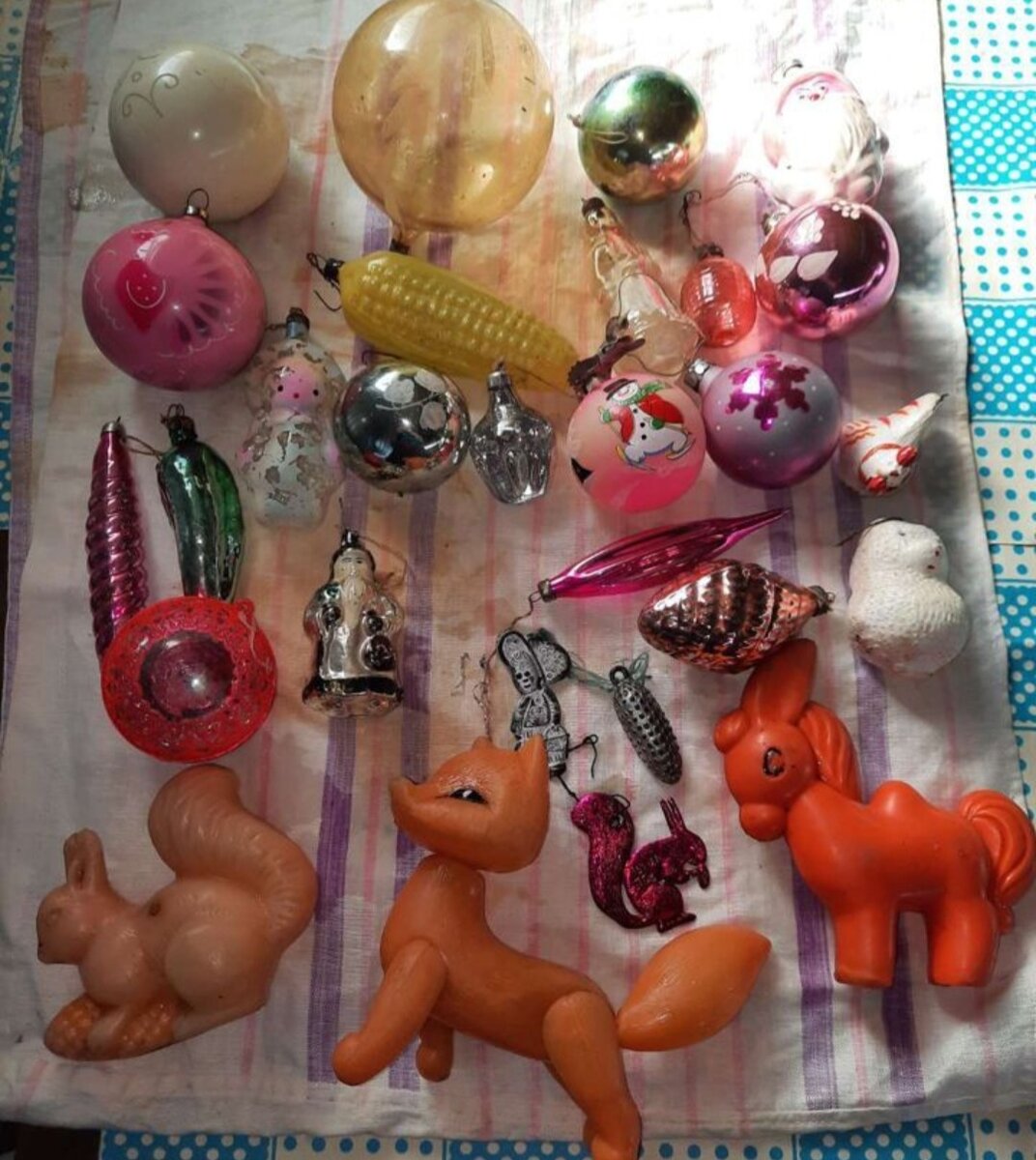 Сокровища на дне коробки