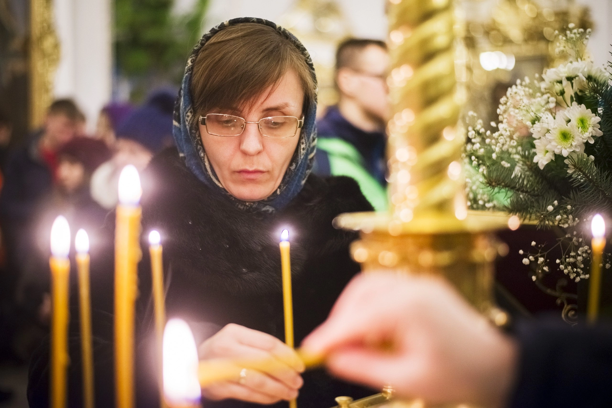 Вселенская родительская суббота поминовение усопших. Вселенская родительская (мясопустная) суббота икона. Поминовение усопших дмитриевская родительская. В сочельник можно молиться за усопших. Вселенская родительская мясопустная суббота.