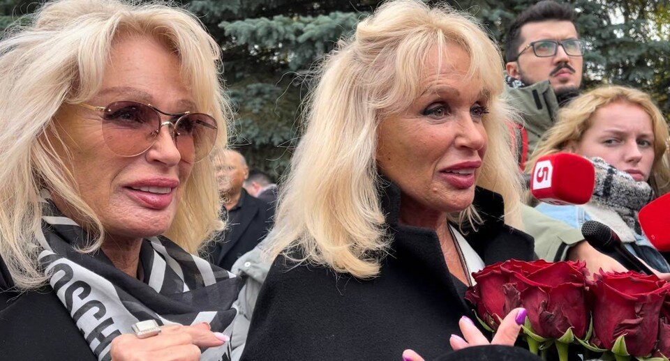     Сестры Зайцевы. Алена МАРТЫНОВА