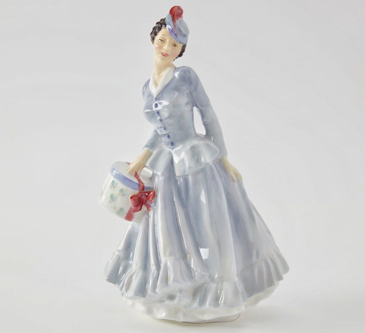   "Midinette". HN2090 1951 .,  18,5 .  23400 . https://ru.bidspirit.com/