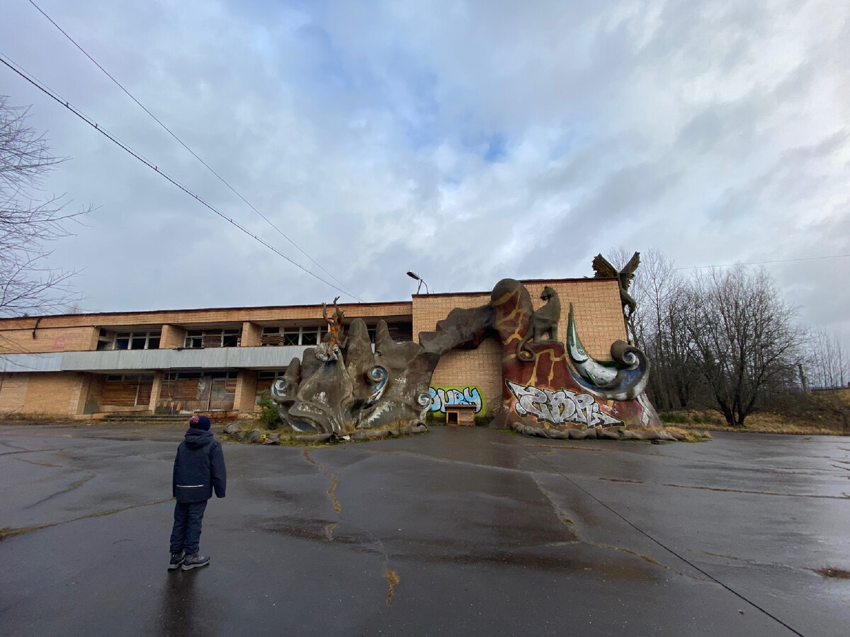 Один из корпусов детского лагеря