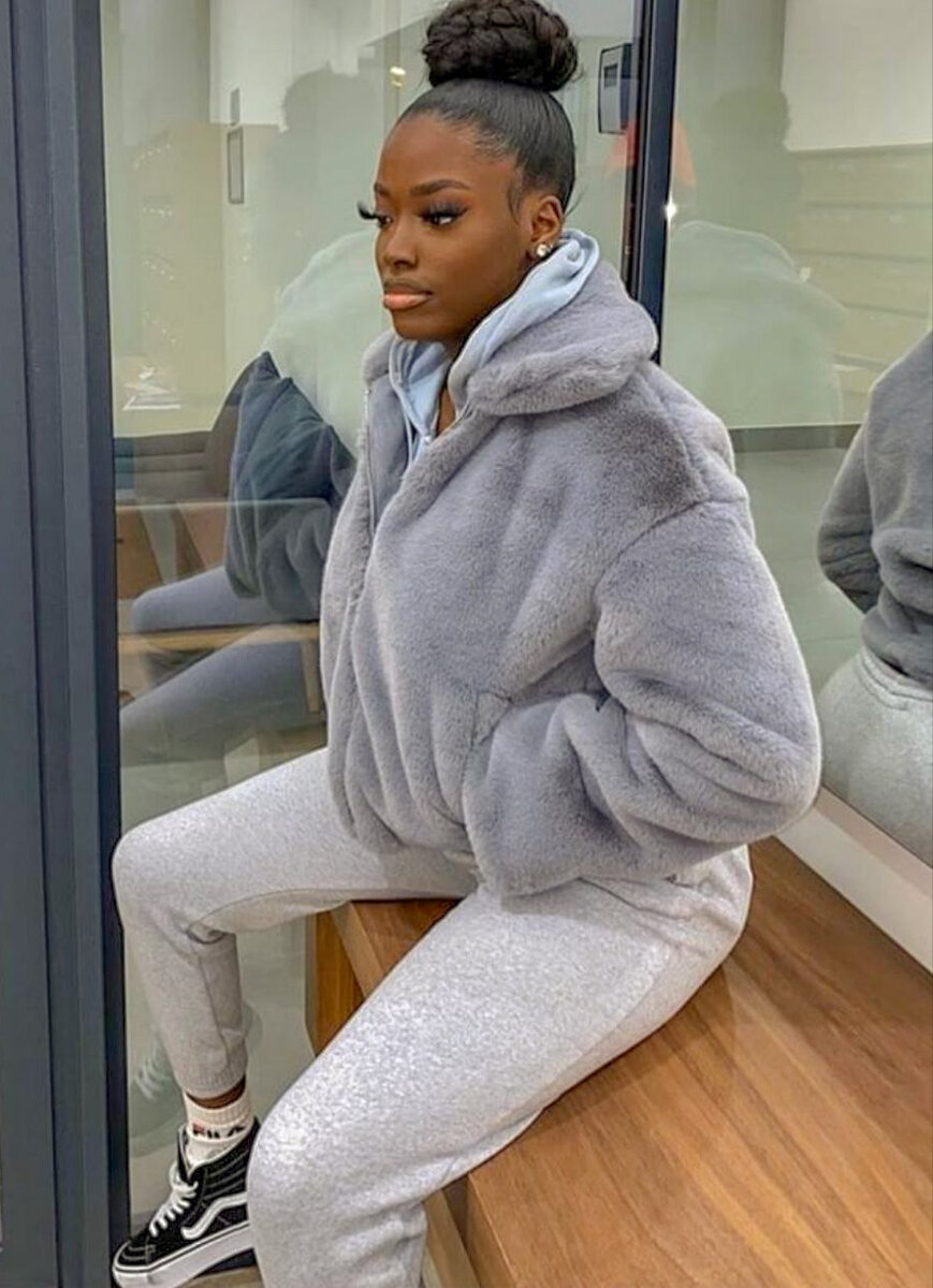 Зарубежные клиенты платят гораздо больше, чем славные конголезские парни.