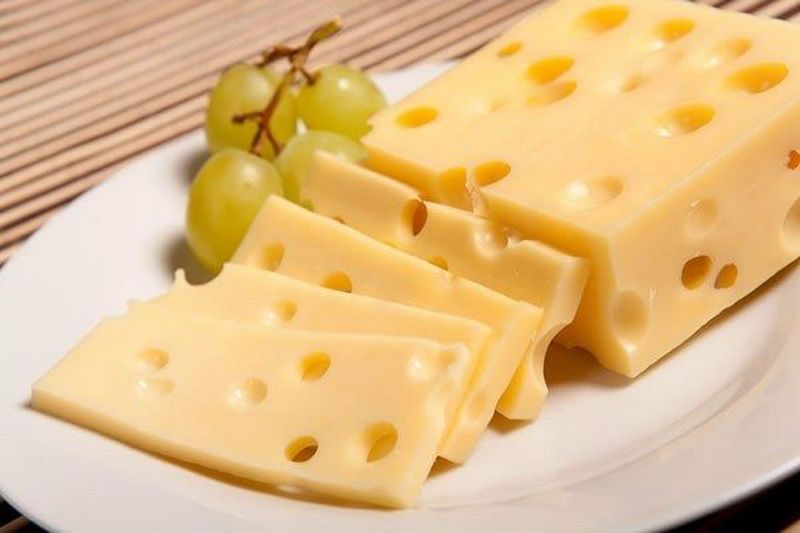 Emmentaler сыр