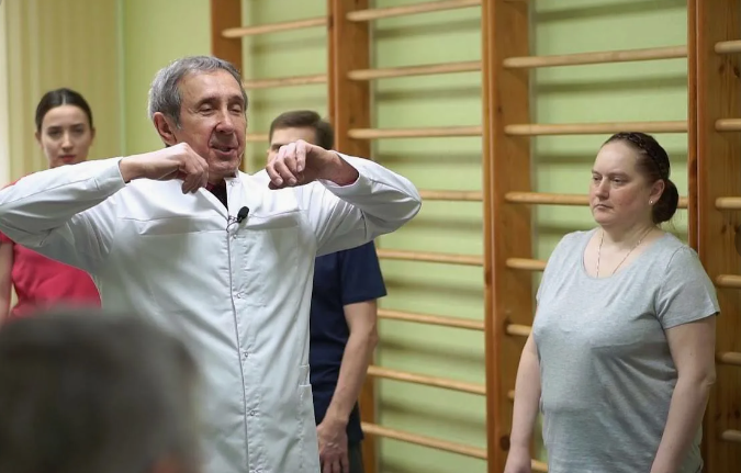 На фото Михаил Щетинин