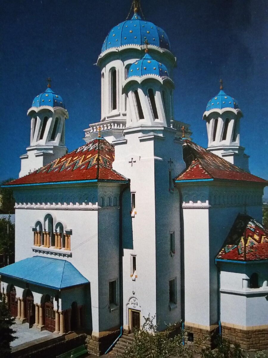 "Пьяная" церковь