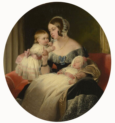 Королева Виктрия с принцессой Викторией и принцем Уэльским, 1842 г. 
