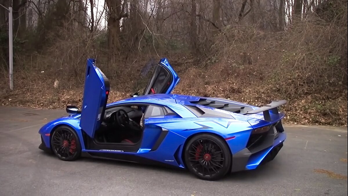 Lamborghini Aventador SV