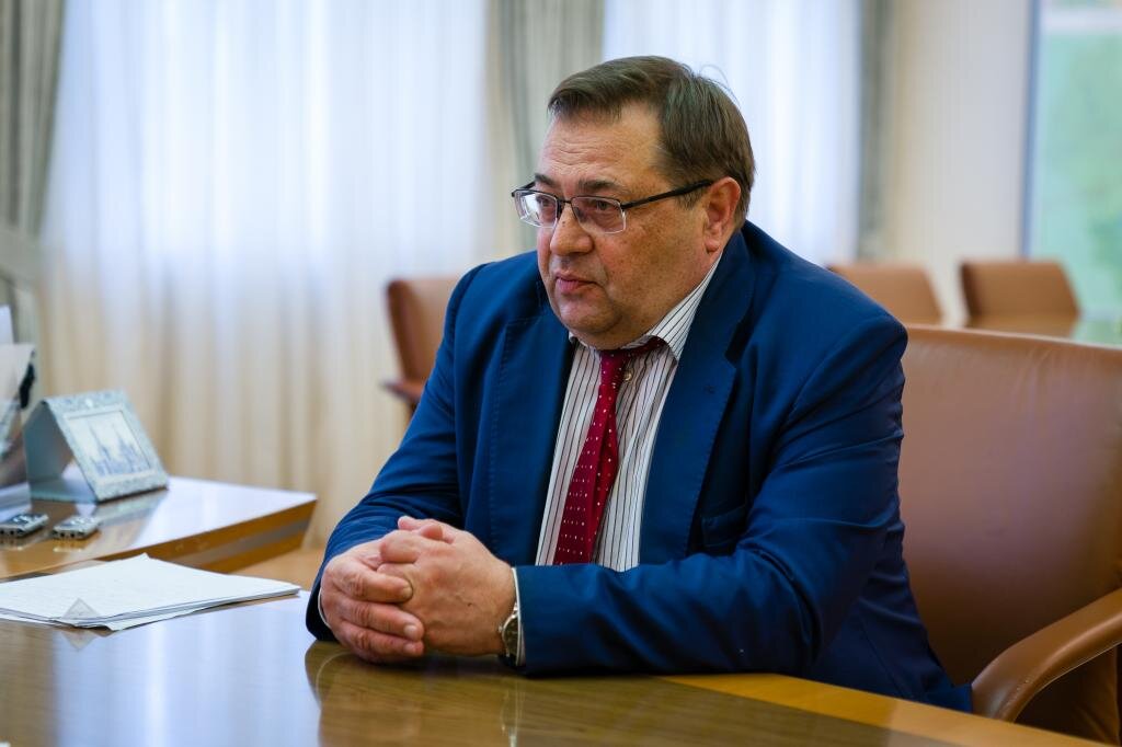 ЮРИЙ ПЕТРОВ, директор Института Российской истории Российской Академии наук