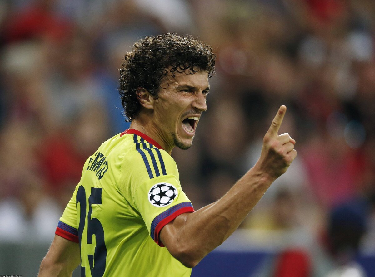 Романом Еременко ФК Ростов.