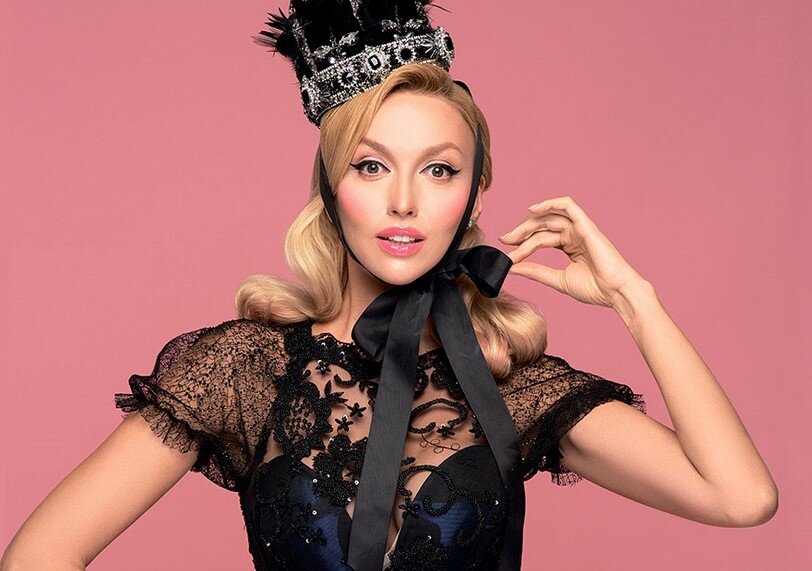 Оля Полякова