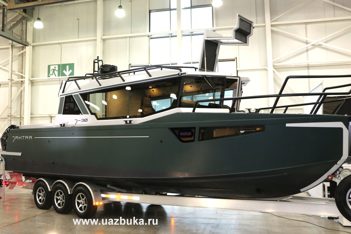 Yolobit j. Катер Jaktar j-30. Jaktar j30 Black Vision. Алюминиевый катер Jaktar j-30 Black Vision. Jaktar Boats.