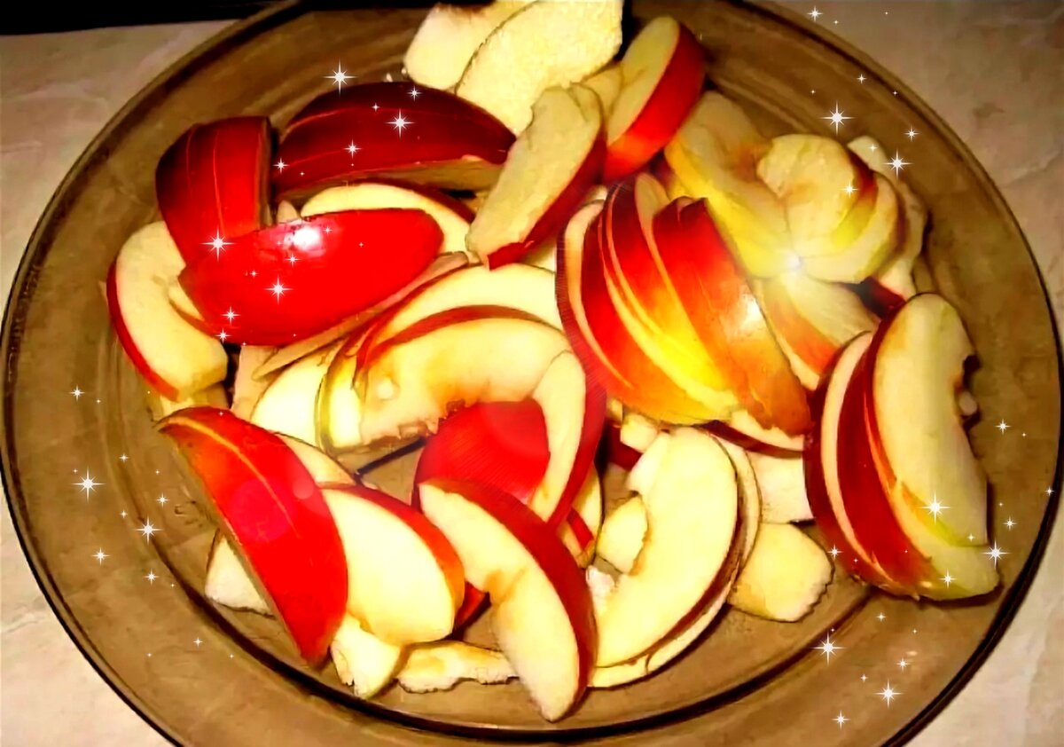 Яблоки в слойке (рецепт из слоеного теста)