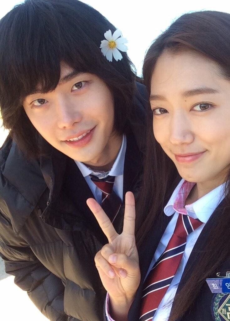 Даль По и Ин Ха в школьном возрасте (фото из свободного доступа сети интернет) 