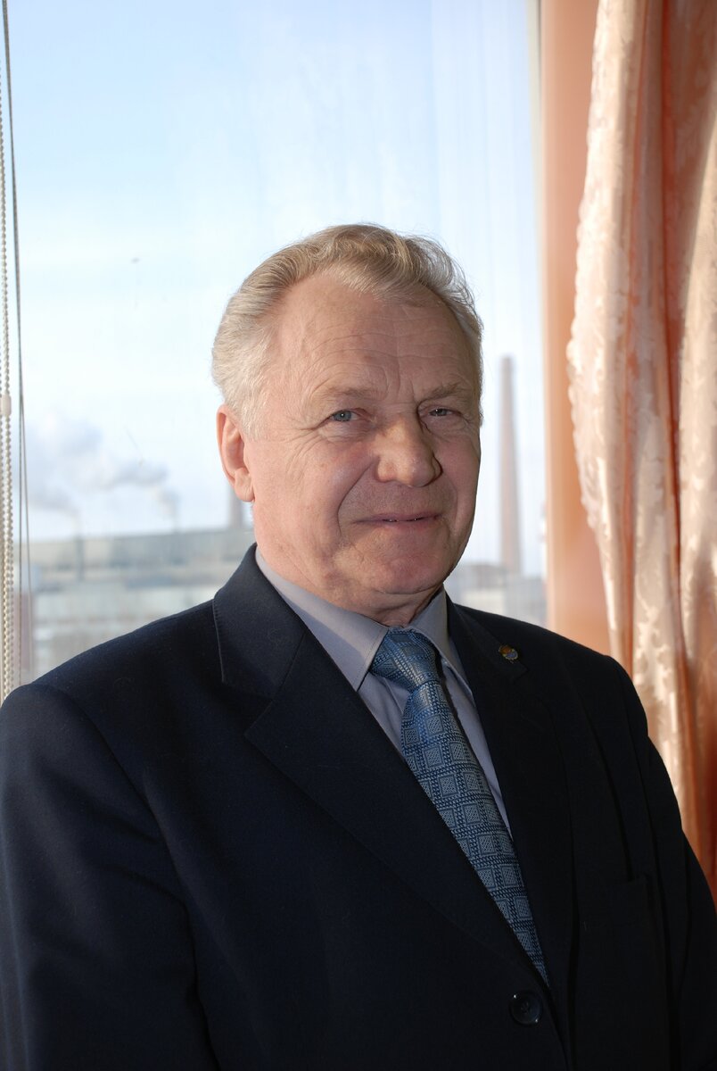 Виктор Толмачев